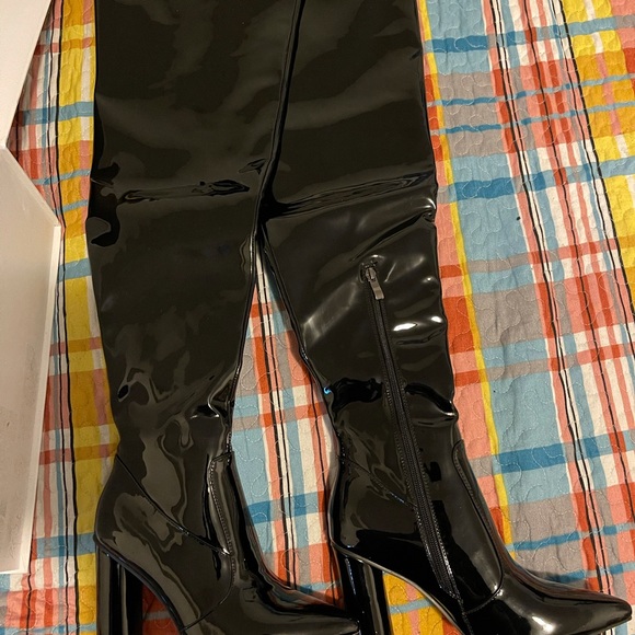 Daniella - Thigh High Boot - Picture 8 of 9